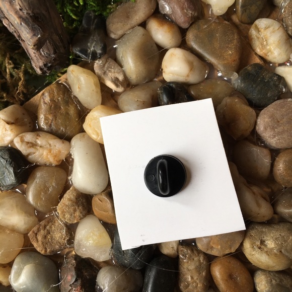 LAST ONE🔥3/$15⚡️Book 🐛 Worm Pin - Picture 5 of 6